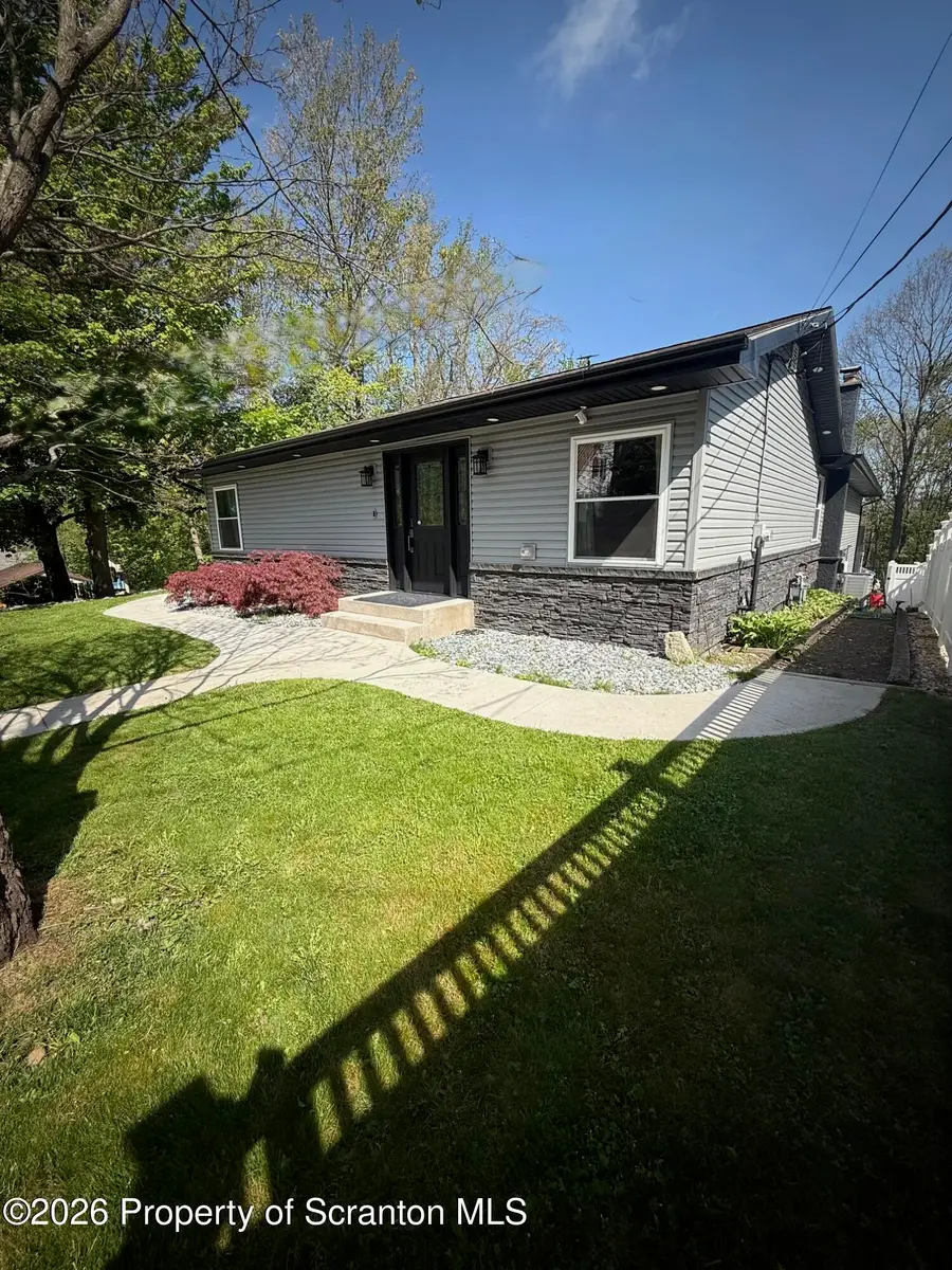 151 E Garfield Avenue, Carbondale, PA 18407 - #3