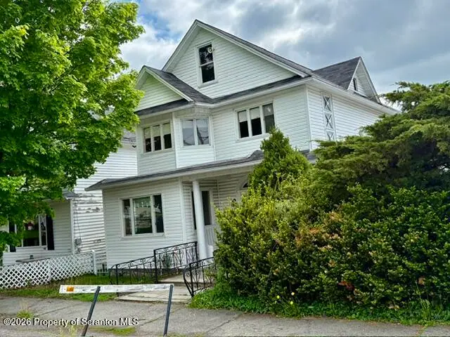 706 Delaware Street, Forest City, PA 18421 - #2