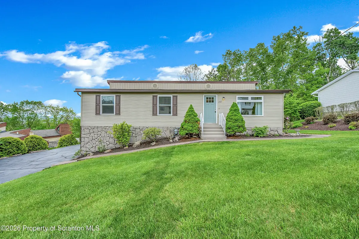 407 Kingsley Boulevard, Blakely, PA 18452 - #1