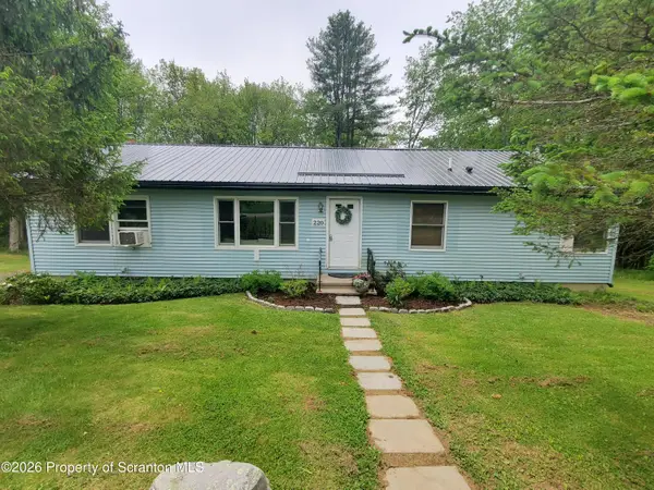 220 Brinkman Road, Brackney, PA 18812