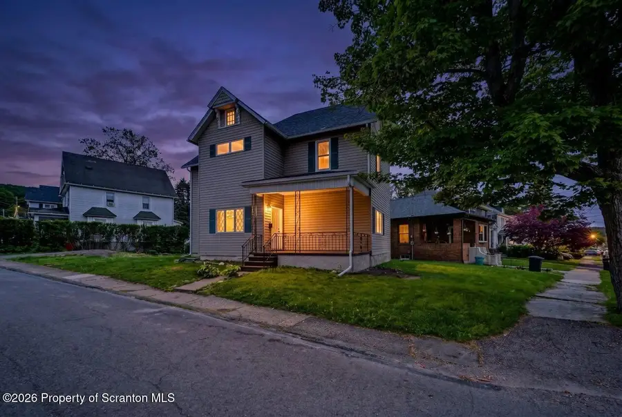 164 Washington Street, Carbondale, PA 18407 - #2