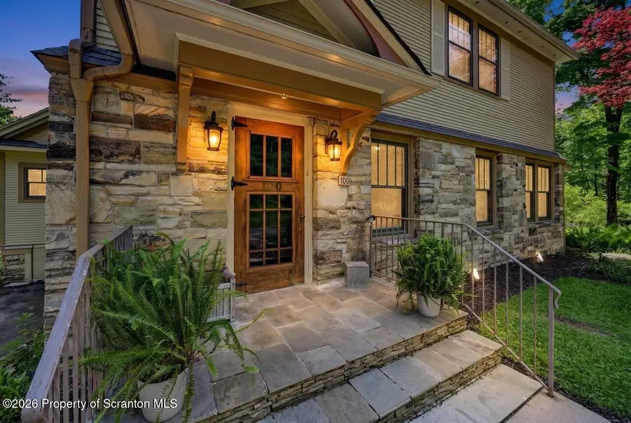 100 Old Woodland Way, South Abington, PA 18411 - #2