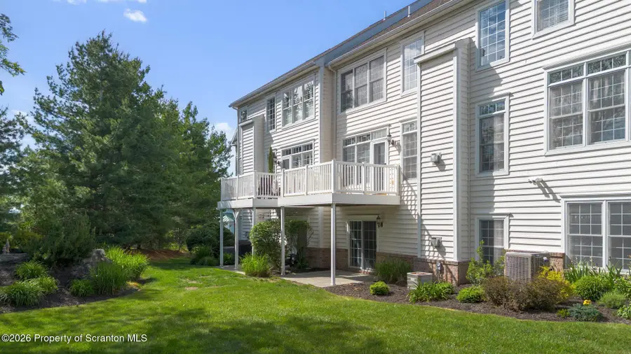 1502 Verne, Moosic, PA 18507 - #2