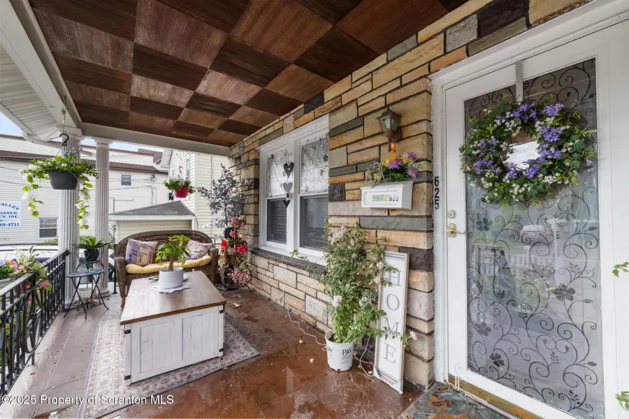 625 Keystone Avenue, Peckville, PA 18452 - #2