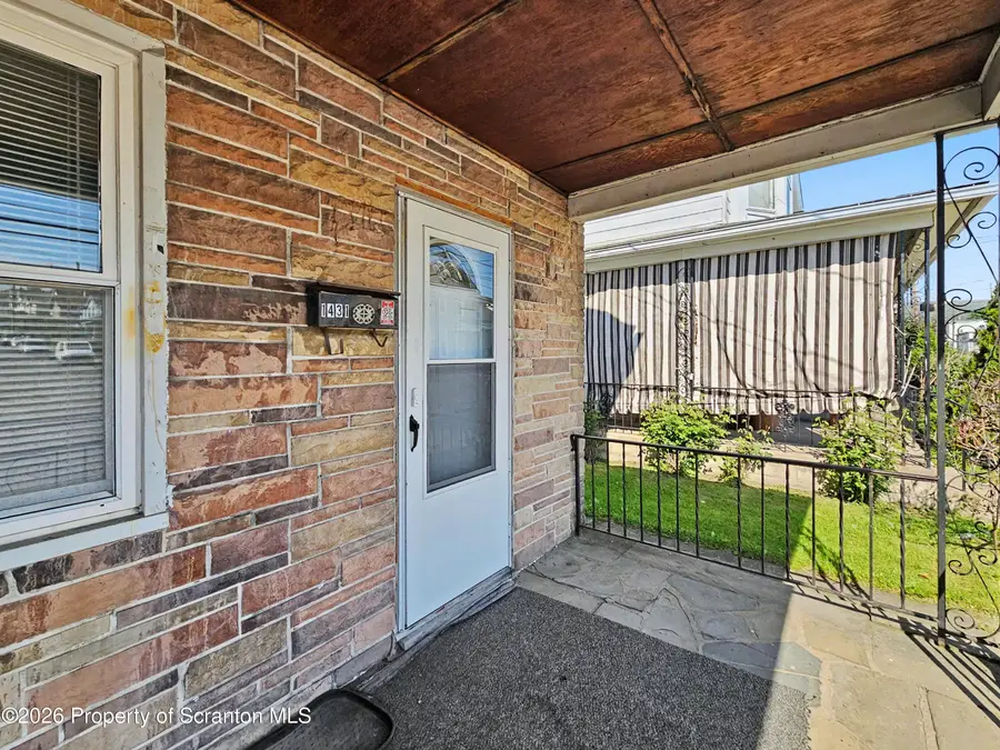 1427-1431 Washburn Street, Scranton, PA 18504 - #2