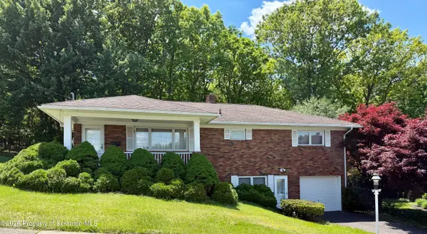 207 Yesu Drive, Scranton, PA 18505