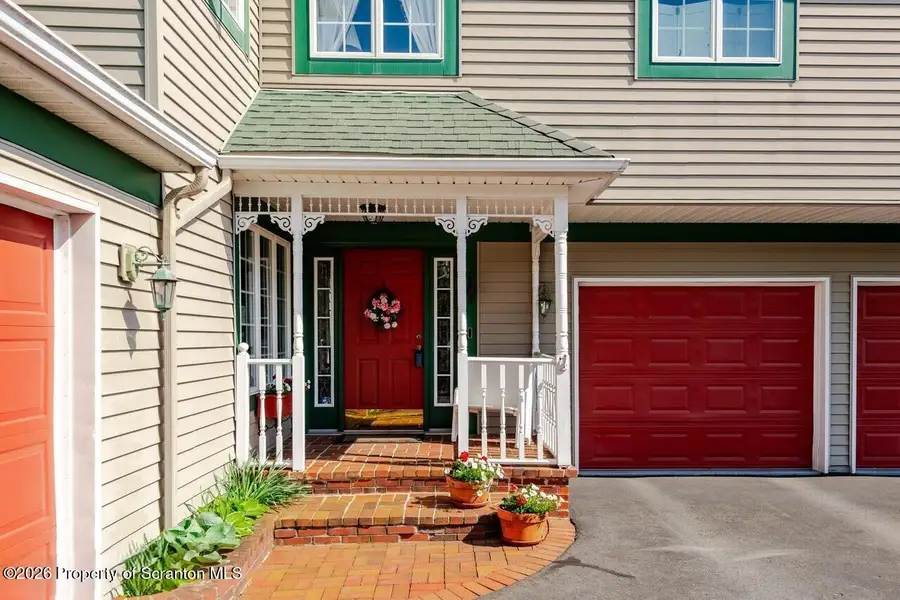 11 Rice Drive, Dallas, PA 18612 - #3