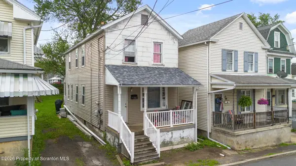 68 Lloyds Lane, Wilkes-Barre, PA 18702