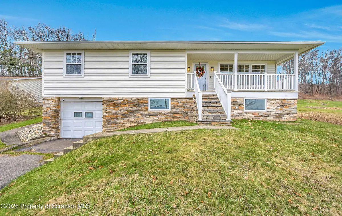 18 9th Street, Blakely, PA 18447 - #1