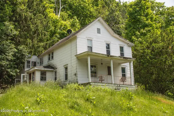 302 Scott Road, Chinchilla, PA 18410