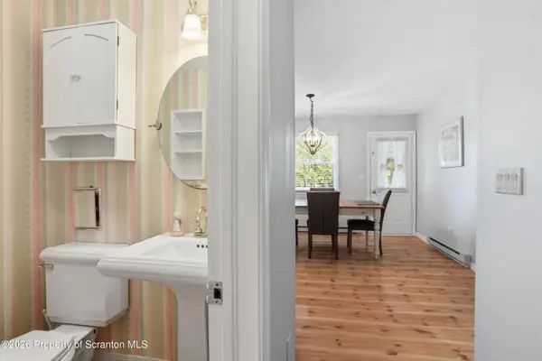 109 Yale Boulevard, Clarks Summit, PA 18411
