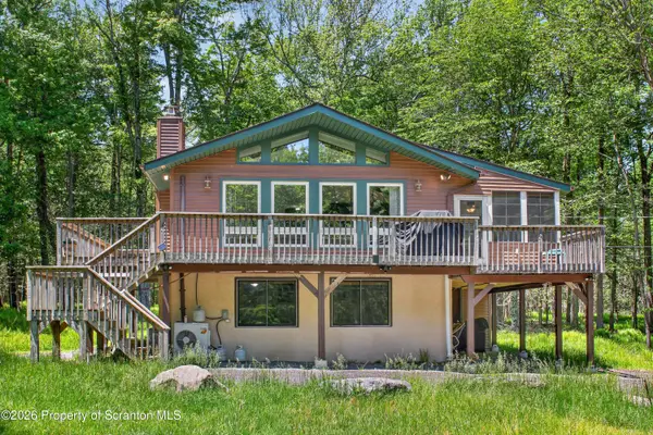 31 Adventure Drive # T2326, Clifton Twp, PA 18424