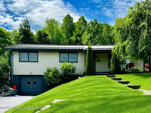 114 Dolph Street, Olyphant, PA 18447