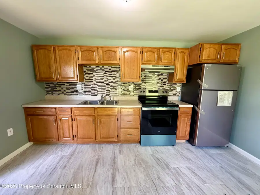 409 Delaware Street, Forest City, PA 18421 - #3