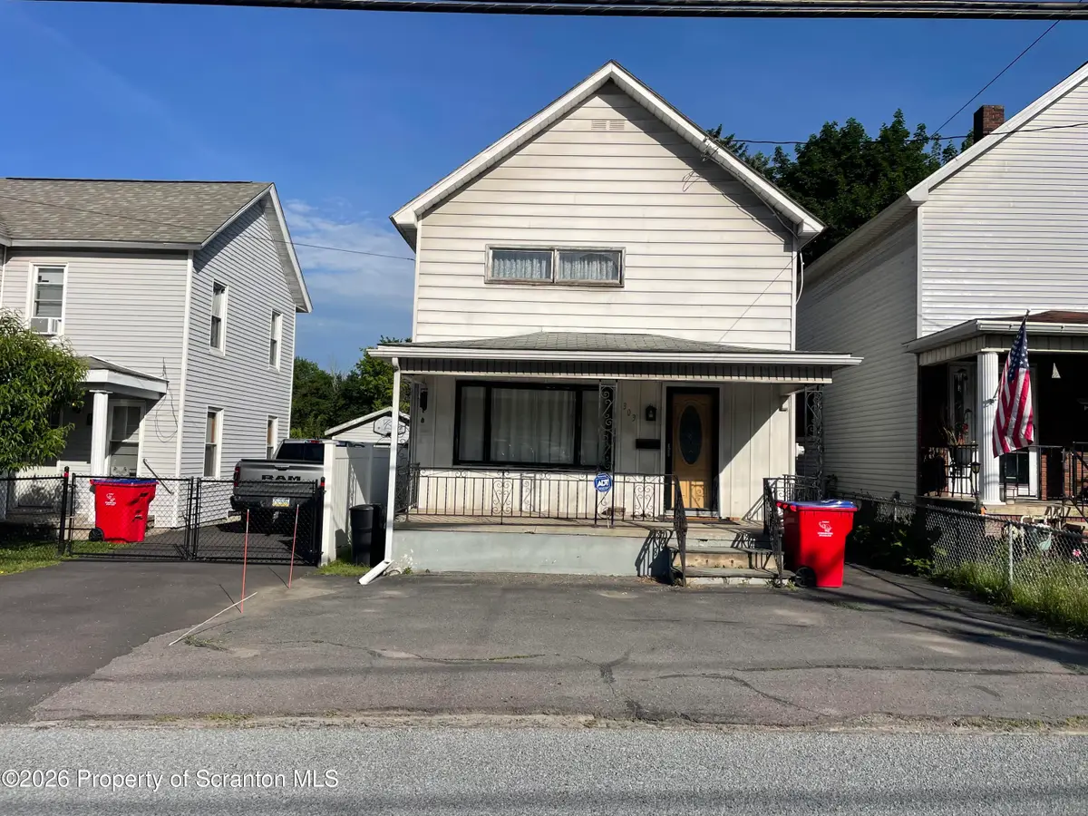 303 Belmont Street, Carbondale, PA 18407 - #1