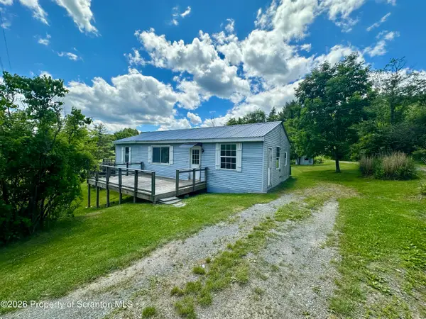 5550 Leisure Lakes Road, Stevensville, PA 18845