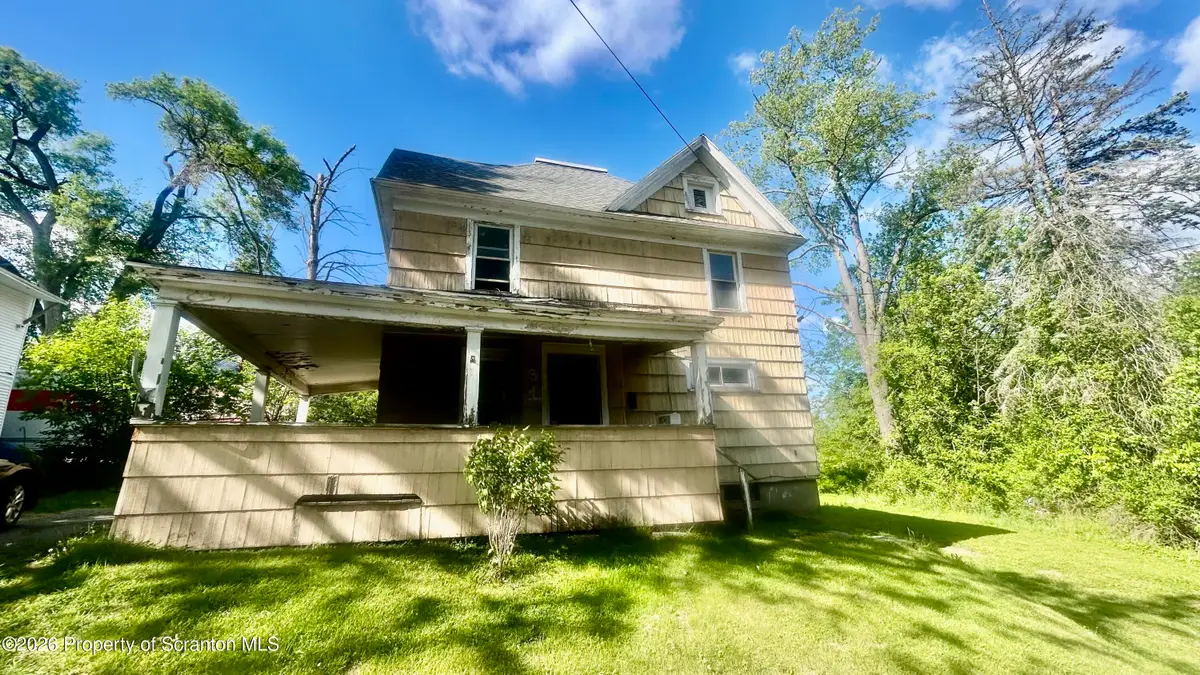 31 Bank Street, Montrose, PA 18801 - #1