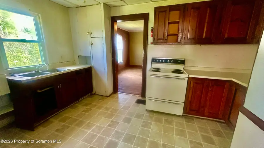 31 Bank Street, Montrose, PA 18801 - #2