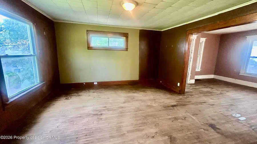 31 Bank Street, Montrose, PA 18801 - #3