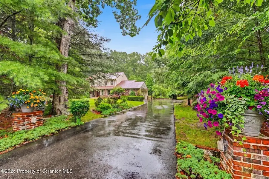 153 Sycamore Drive, East Stroudsburg, PA 18301 - #3