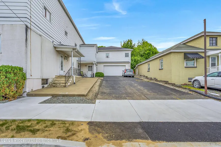 535 Chestnut Street, Dunmore, PA 18512 - #3