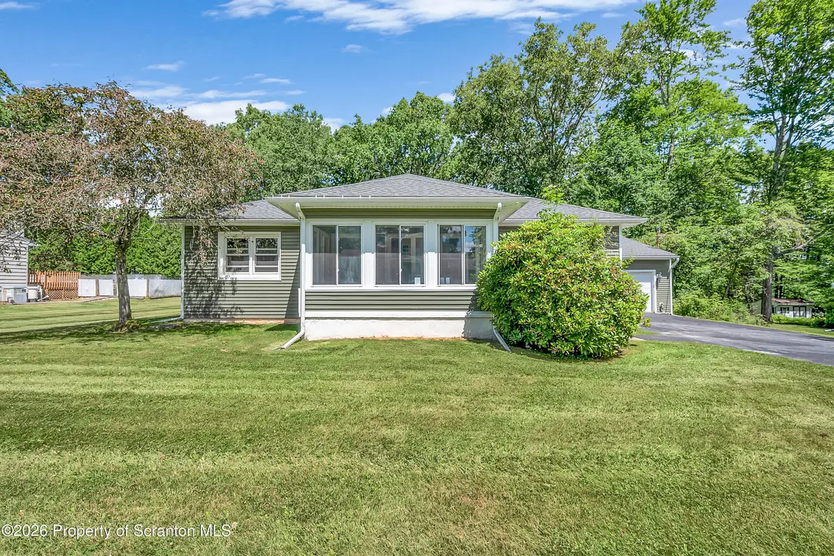 15 Marabee Avenue, Dallas, PA 18612 - #1
