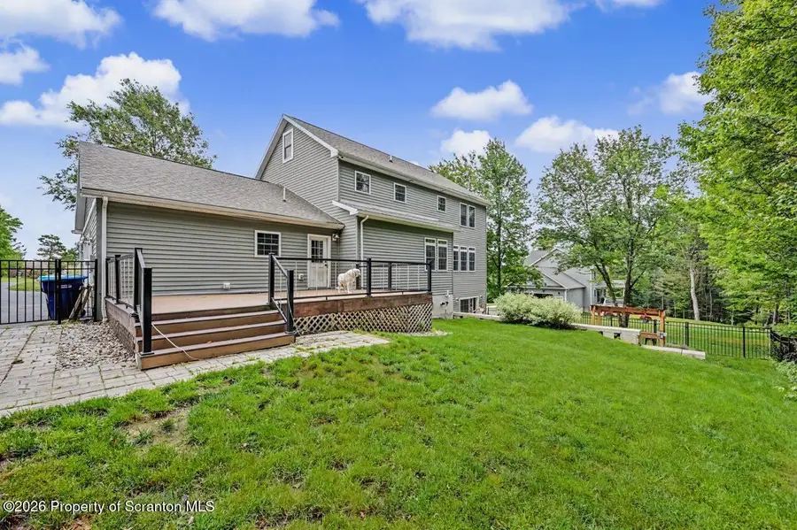 113 Grouse Hill, Greenfield, PA 18407 - #3