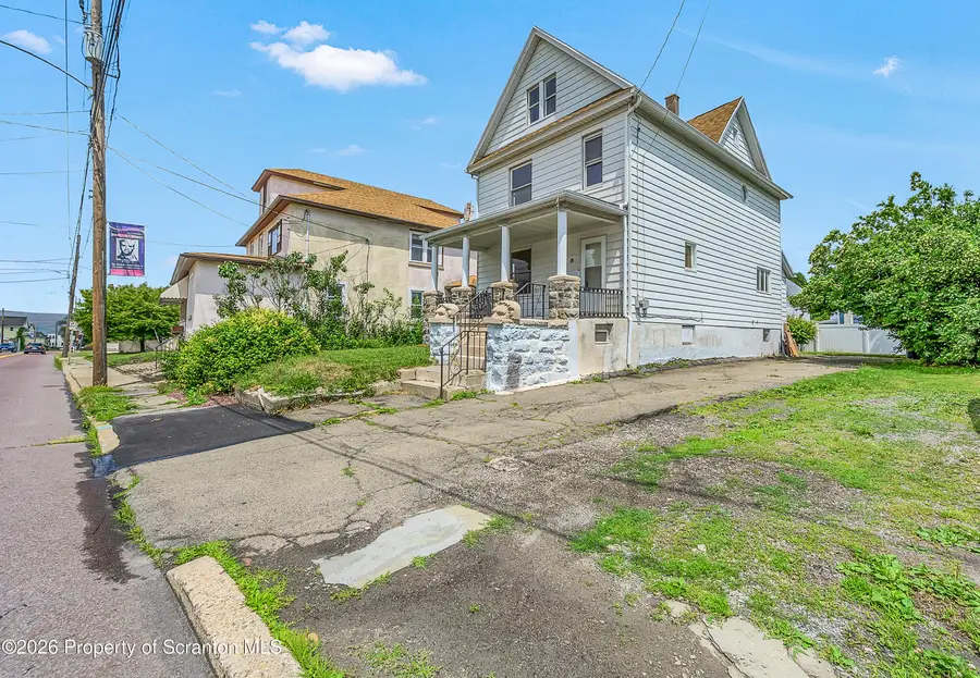 715 E Drinker Street, Dunmore, PA 18512 - #3