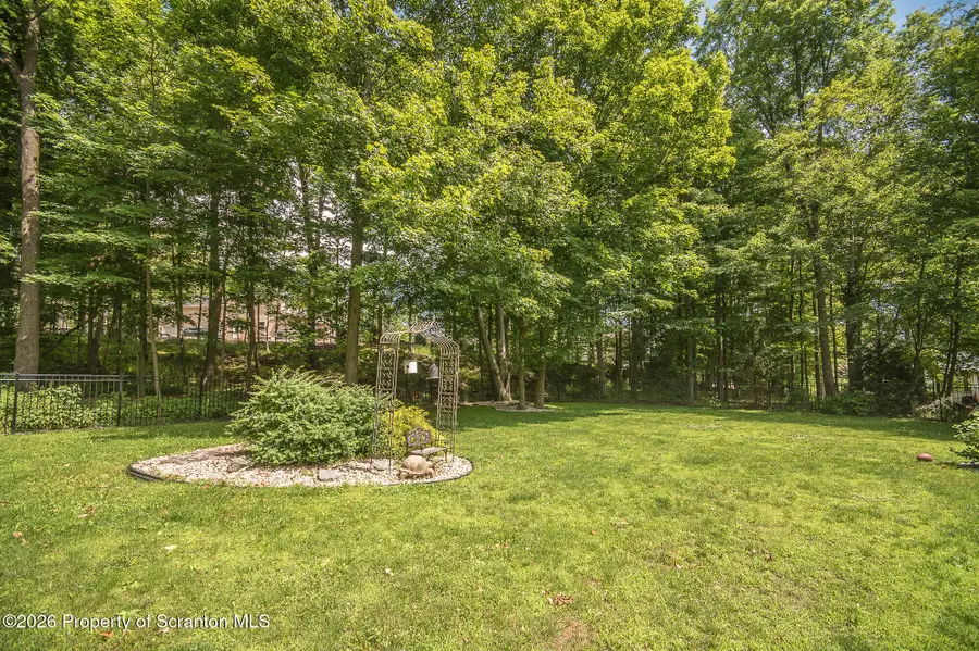 104 Nikelle Lane, South Abington, PA 18411 - #3