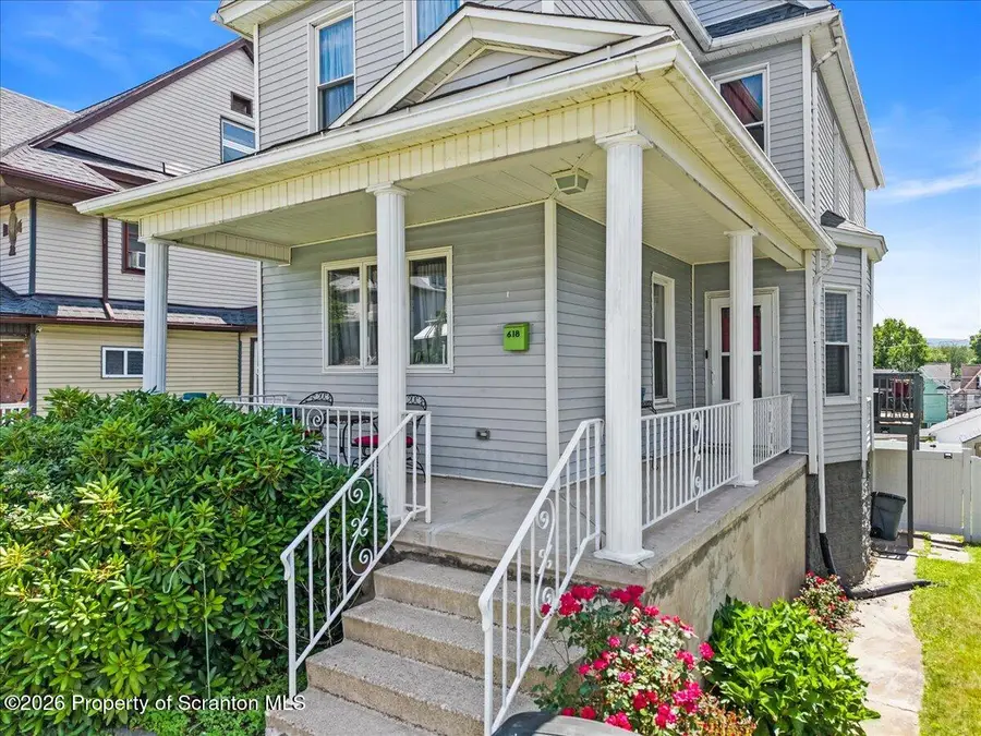 618 N Bromley Avenue, Scranton, PA 18504 - #3