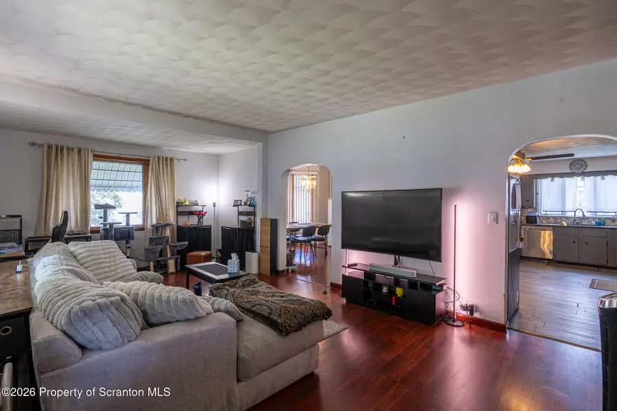 2516 Blvd Avenue, Scranton, PA 18509 - #2