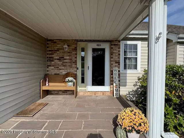 425 Woodland Way, Tunkhannock, PA 18657 - #2