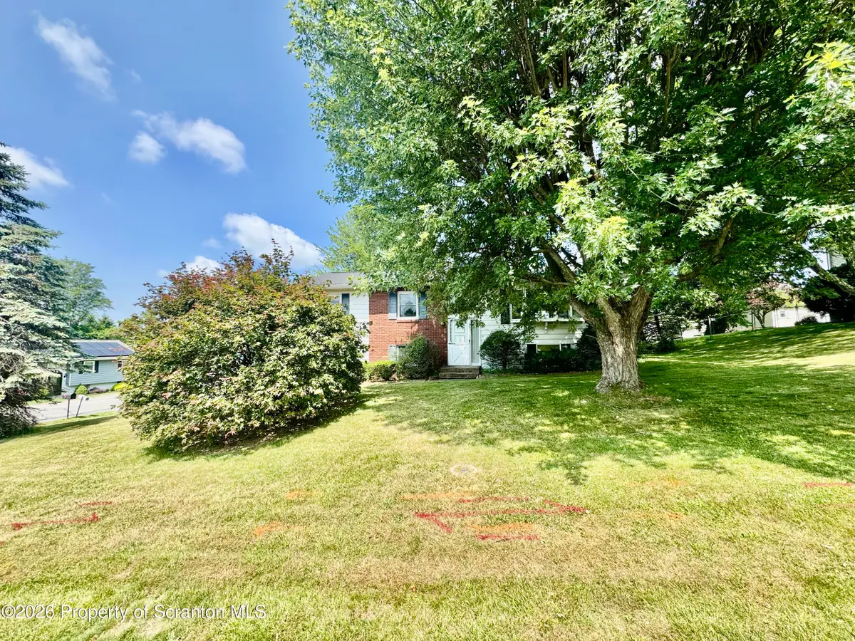 201 Appletree Lane, South Abington, PA 18411 - #1
