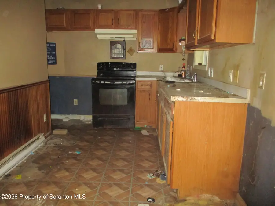 1302 Reynolds Avenue, Scranton, PA 18504 - #3