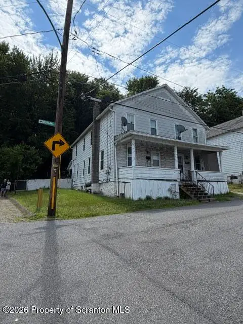 14 Morgan Lane, Pittston, PA 18640