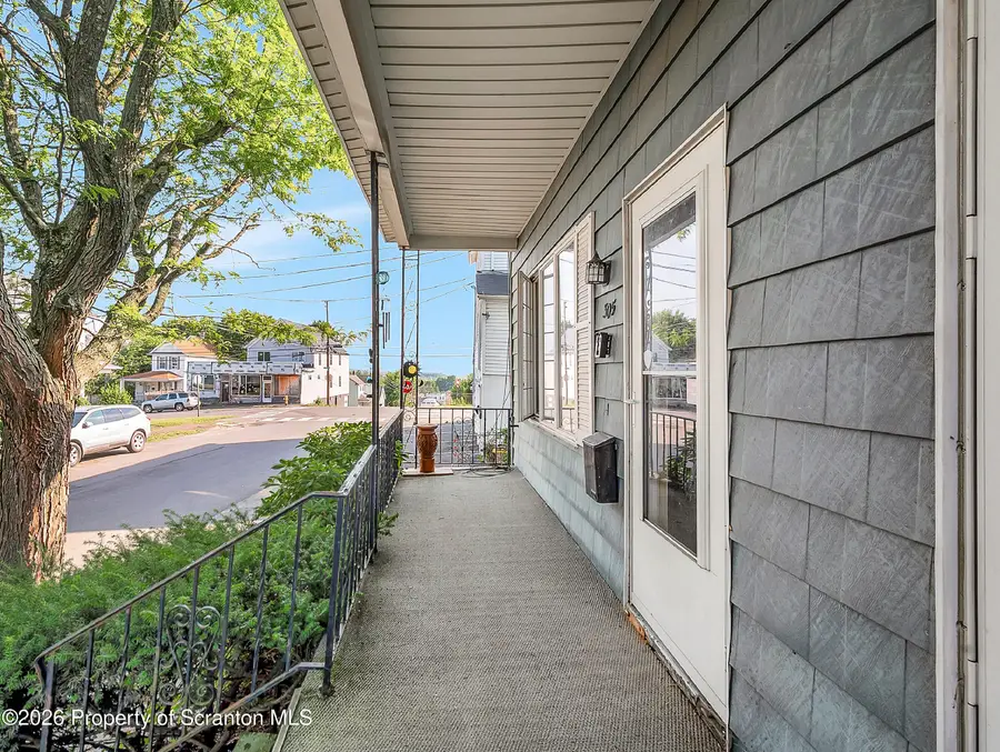 305 N 307 N Everett Avenue, Scranton, PA 18504 - #3