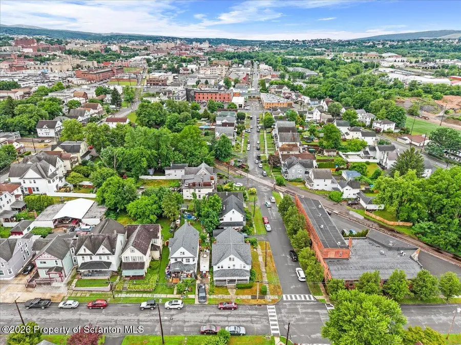 100 102 New York Street, Scranton, PA 18509 - #3