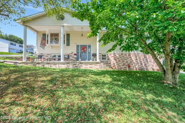 1213 Mowry Street, Old Forge, PA 18518