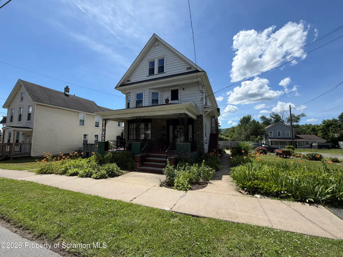 17 1/2 Belmont Street, Carbondale, PA 18407 - #1