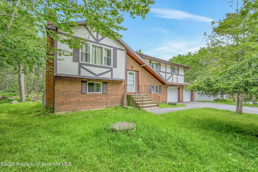 1010 Knollwood Drive, Tobyhanna, PA 18466 - #3