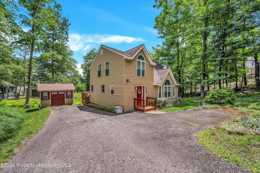 1040 Sunrise Terrace, Lake Ariel, PA 18436 - #2