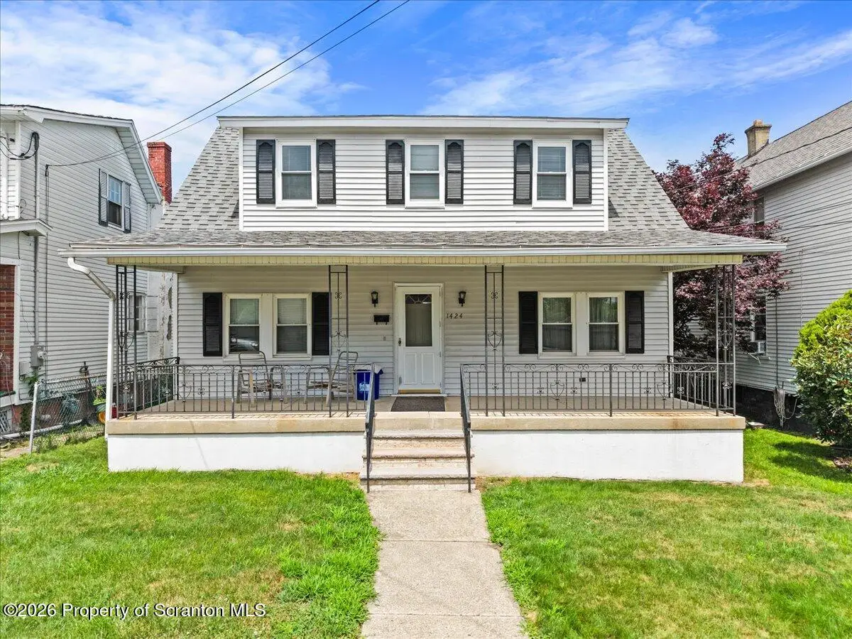 1424 W Gibson Street, Scranton, PA 18504 - #1