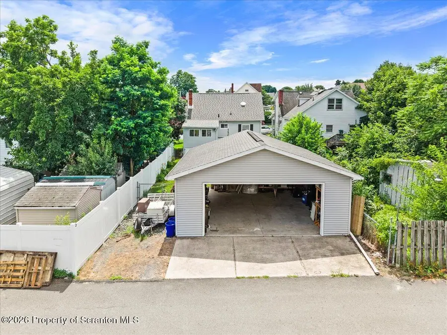 1424 W Gibson Street, Scranton, PA 18504 - #3