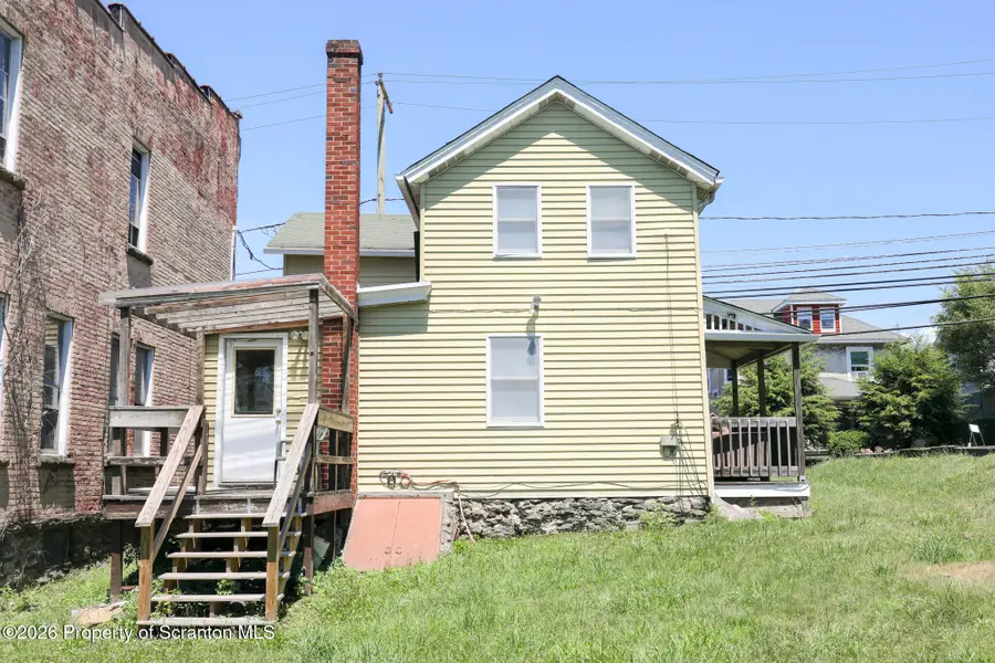 816 Moosic Street, Scranton, PA 18505 - #3