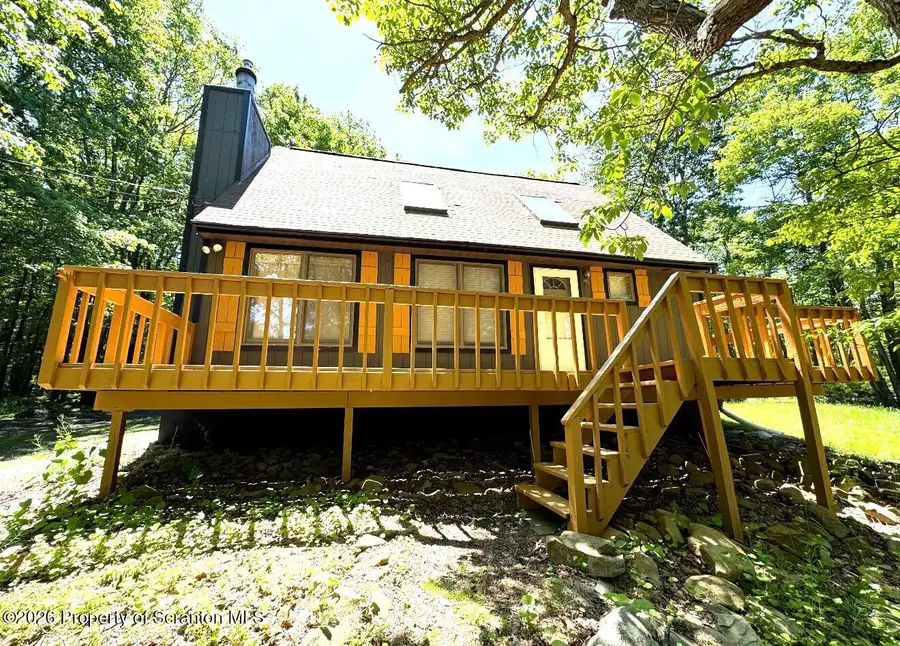 2204 Doe Drive, Long Pond, PA 18334 - #2