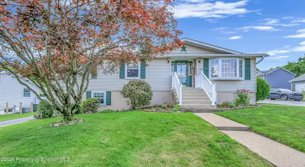 325 Oak Street, Taylor, PA 18517