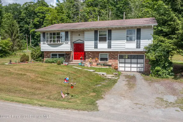 374 Raylean Road, Montrose, PA 18801