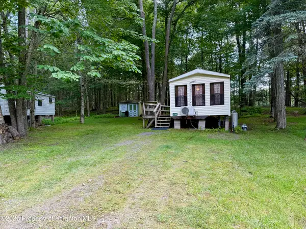 99 Camporee Court, Covington Twp, PA 18424