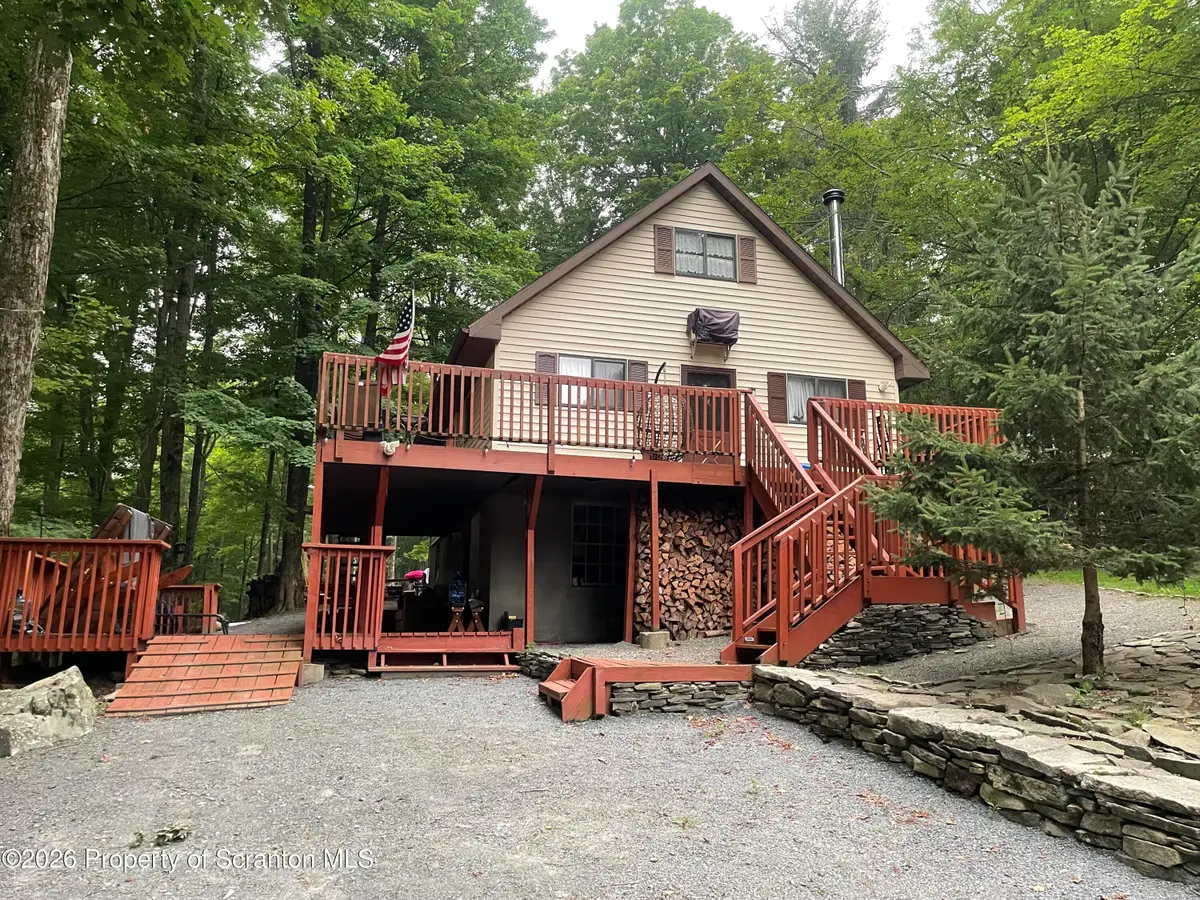 104 Hickory Circle, Greentown, PA 18426 - #1