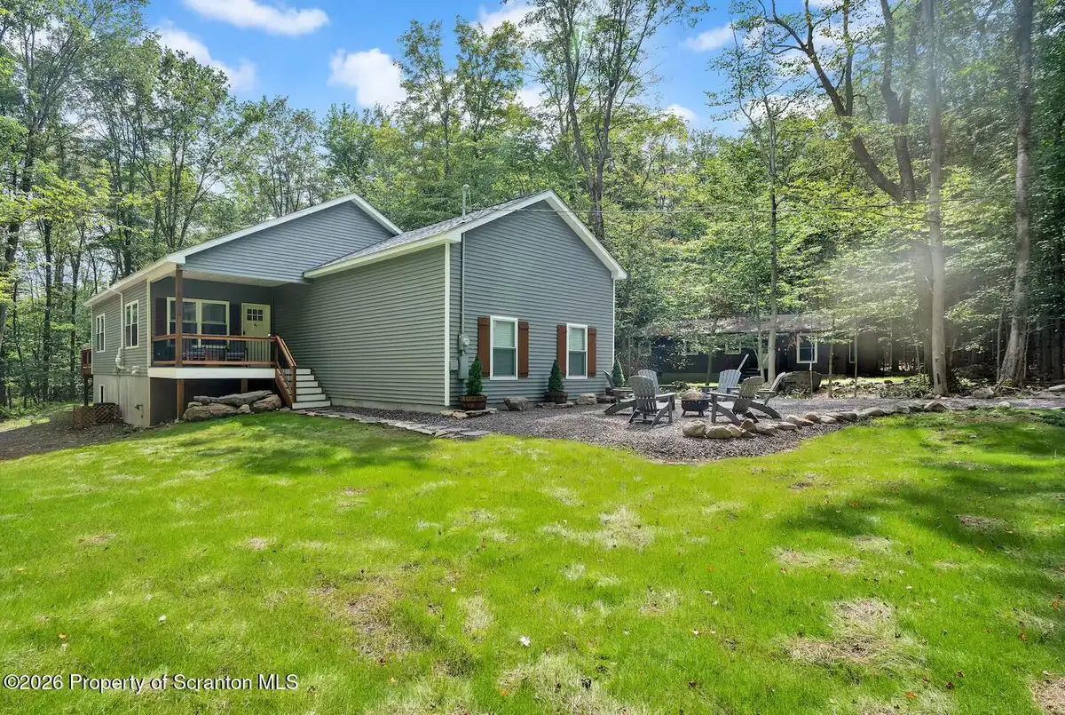 29 Fawn Court, Clifton, PA 18424 - #1